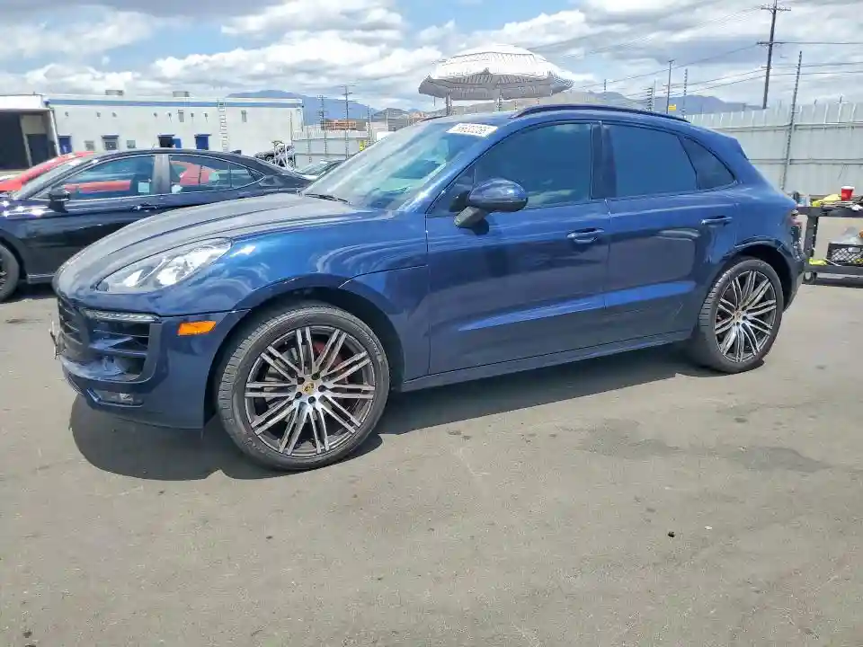WP1AG2A52HLB55051 2017 PORSCHE MACAN-0