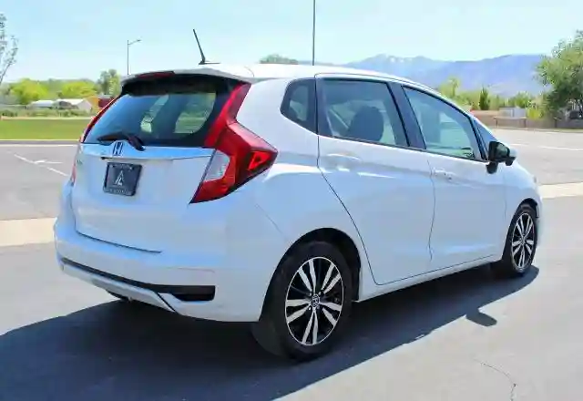 3HGGK5H80KM731139 2019 HONDA FIT-2