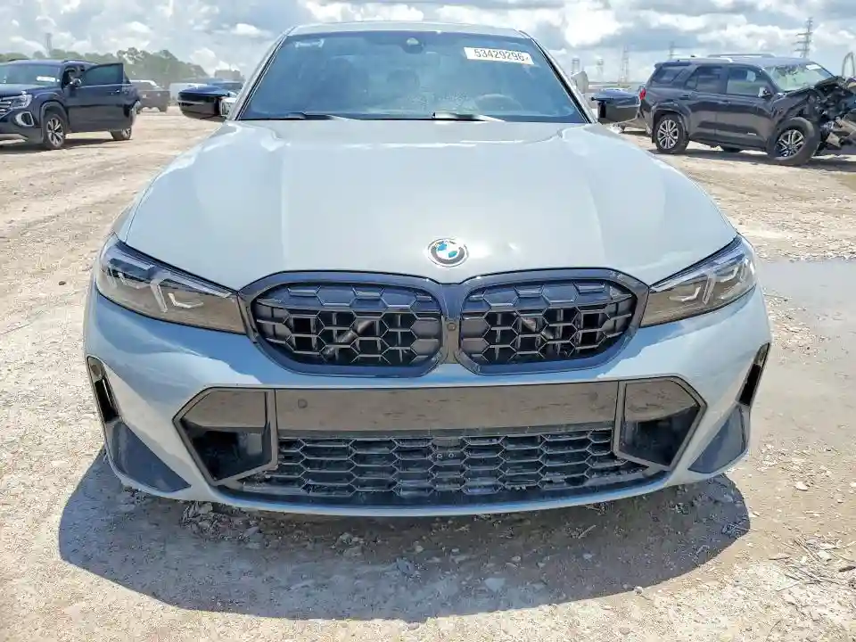 3MW59FT08S8F83742 2025 BMW M3-4