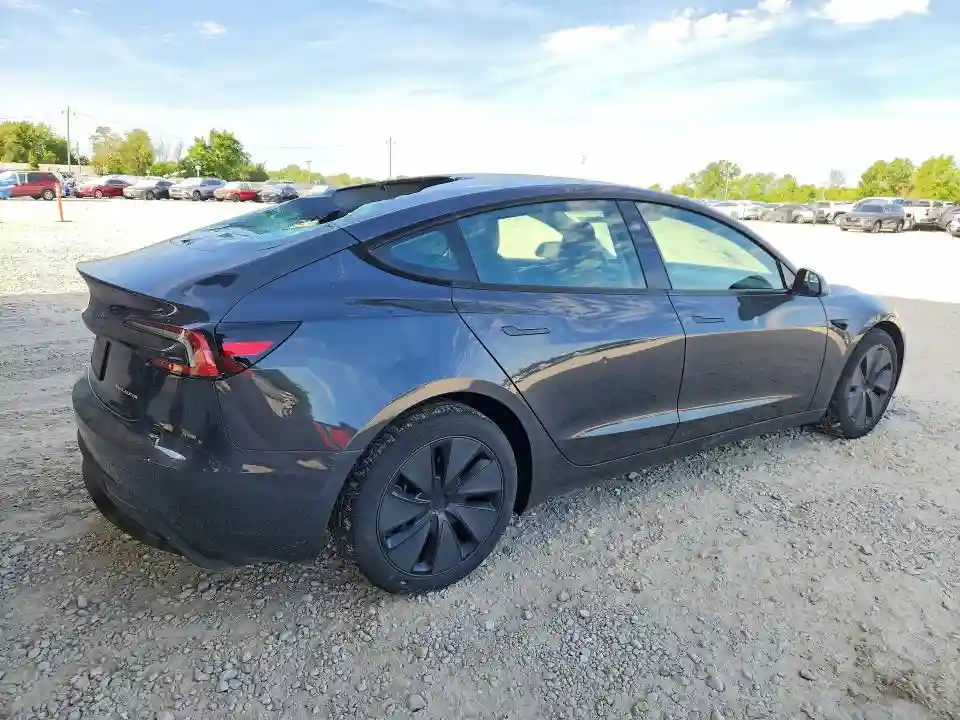 5YJ3E1EB4SF017466 2025 TESLA MODEL 3-2