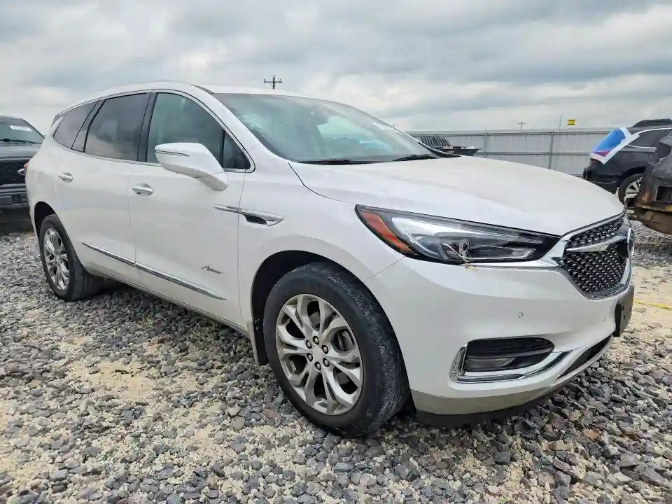5GAEVCKWXJJ126888 2018 BUICK ENCLAVE-3