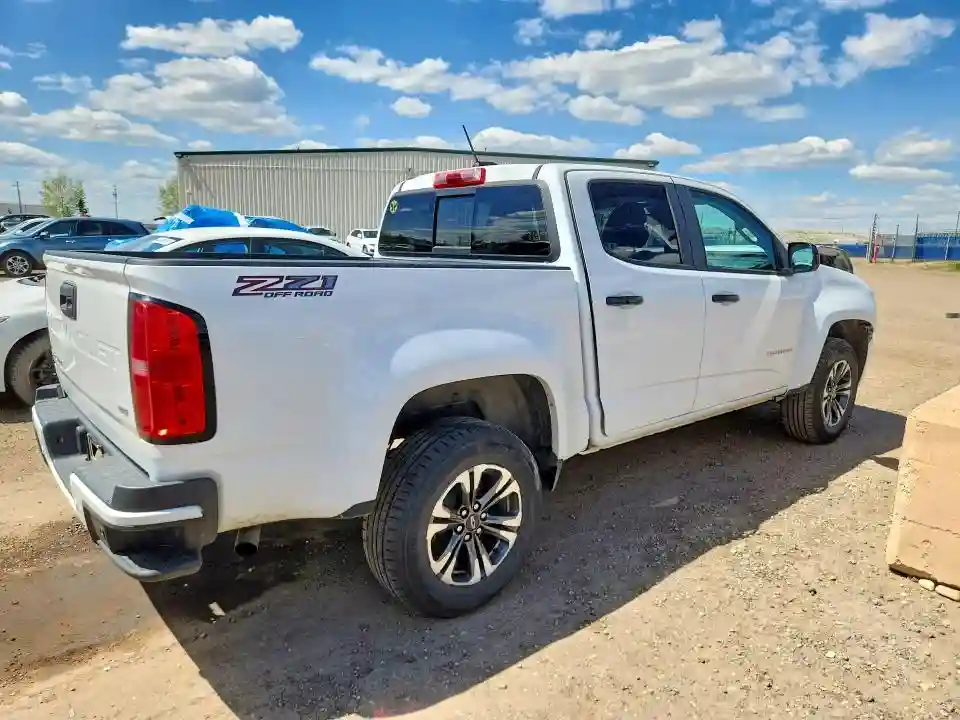 1GCGTDEN7N1213725 2022 CHEVROLET COLORADO-2