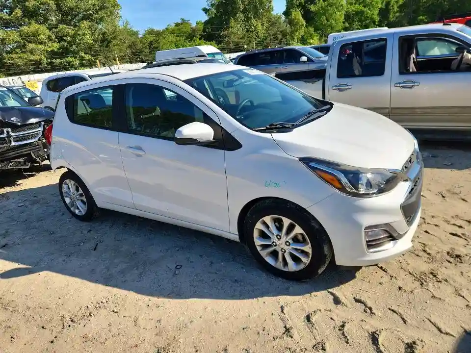 KL8CD6SA4LC441524 2020 CHEVROLET SPARK-3