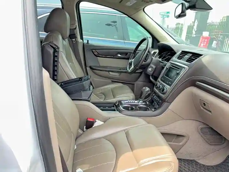 1GKKRTKD7GJ271713 2016 GMC ACADIA DEN-4
