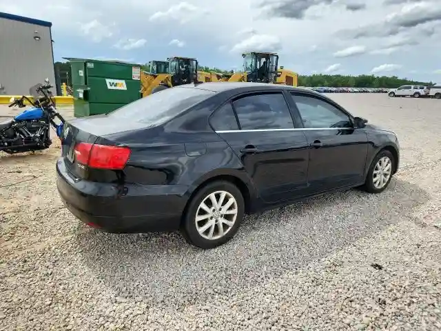 3VWDX7AJ3DM425533 2013 VOLKSWAGEN JETTA-2