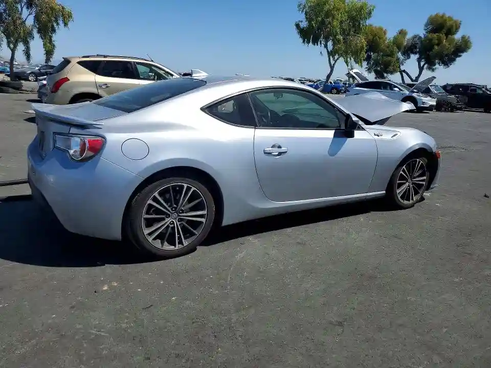 JF1ZNAA15F9713105 2015 SCION FRS-2