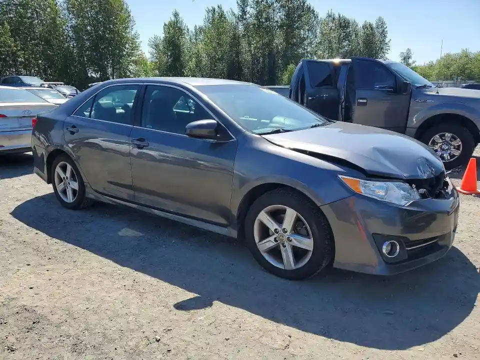 4T1BF1FK5EU362147 2014 TOYOTA CAMRY-3