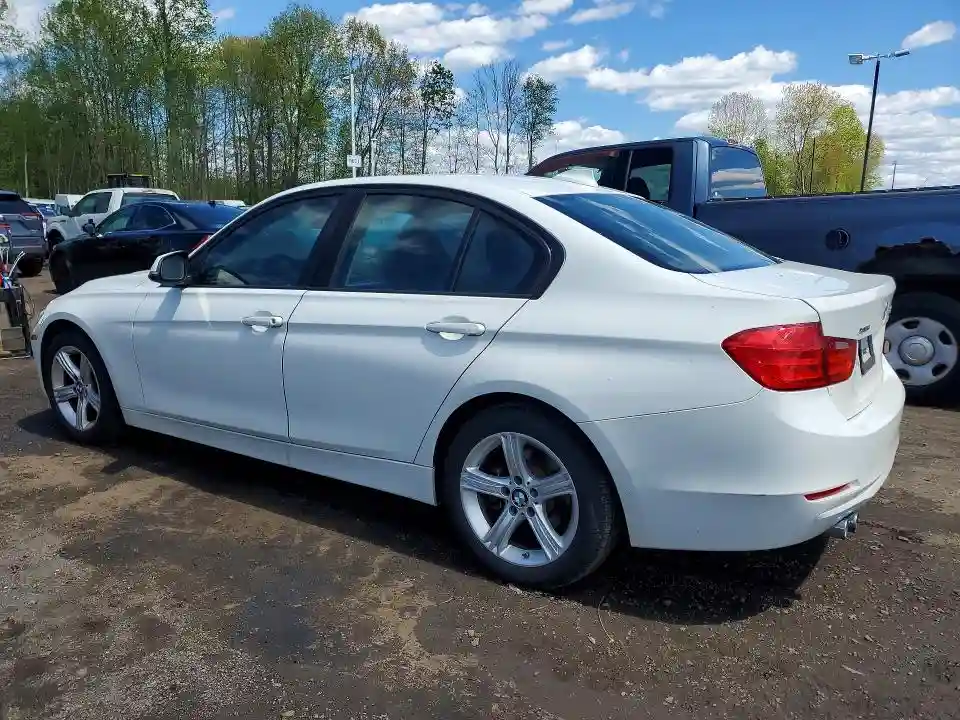 WBA3B5G5XENS10196 2014 BMW 3 SERIES-1