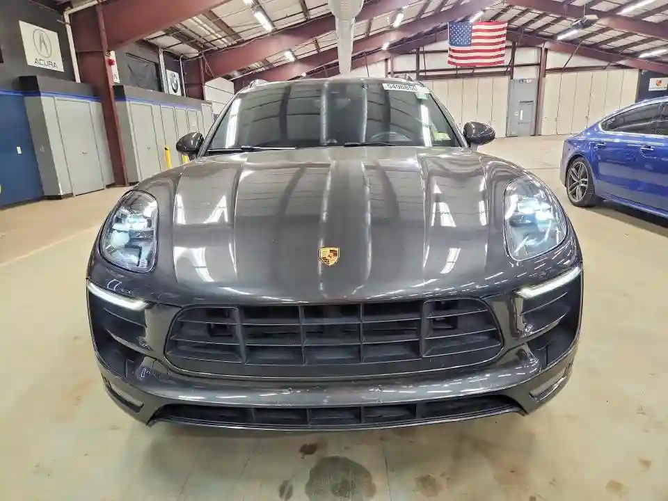 WP1AG2A58HLB52087 2017 PORSCHE MACAN-4