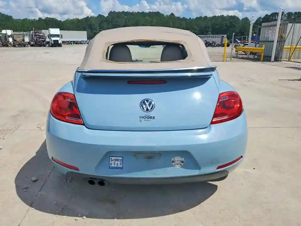 3VW517AT2FM818241 2015 VOLKSWAGEN BEETLE-5