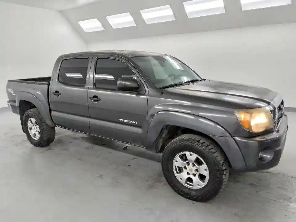 3TMLU4EN1BM061807 2011 TOYOTA TACOMA-3
