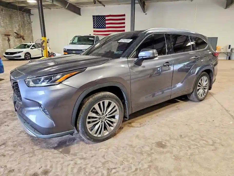 5TDFZRBH8MS130201 2021 TOYOTA HIGHLANDER-0