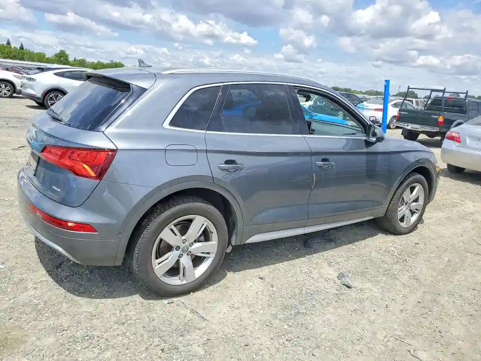 WA1CNAFY3K2034856 2019 AUDI Q5-2