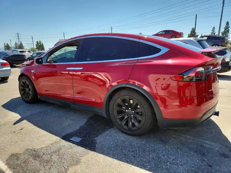 5YJXCBE22GF012352 2016 TESLA MODEL X-1