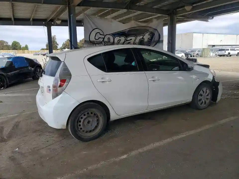 JTDKDTB38C1511959 2012 TOYOTA PRIUS C TH-2