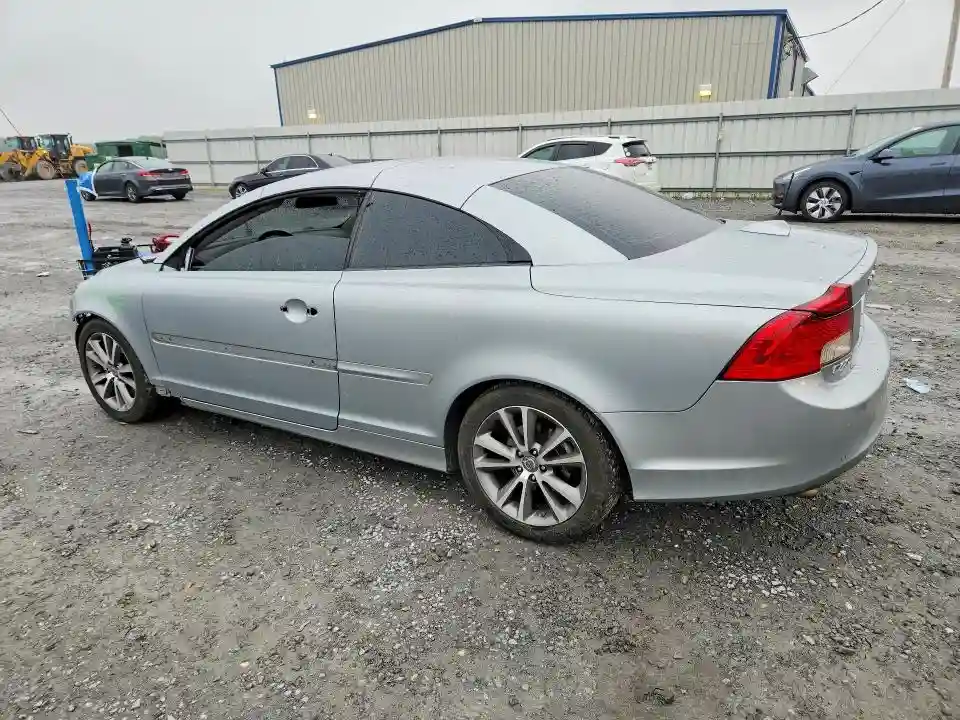 YV1672MC7BJ108385 2011 VOLVO C70-1