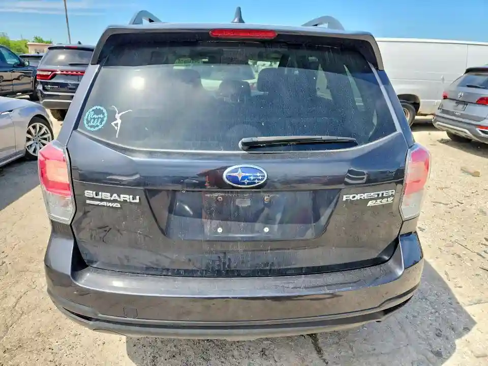 JF2SJAGC0HH441556 2017 SUBARU FORESTER-5