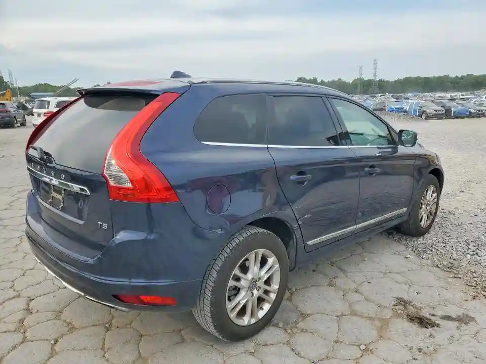 YV440MDC5F2619670 2015 VOLVO XC60-2