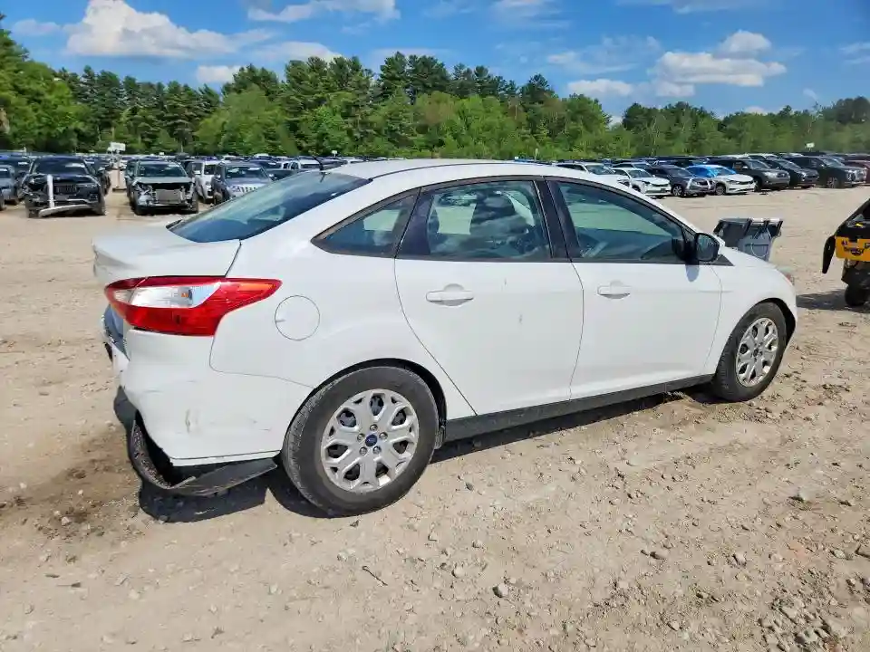 1FAHP3F26CL404471 2012 FORD FOCUS-2