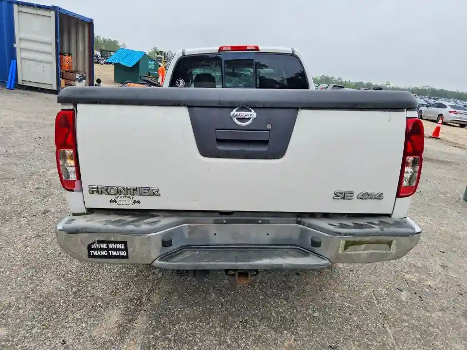 1N6AD0CW3AC404657 2010 NISSAN FRONTIER-5