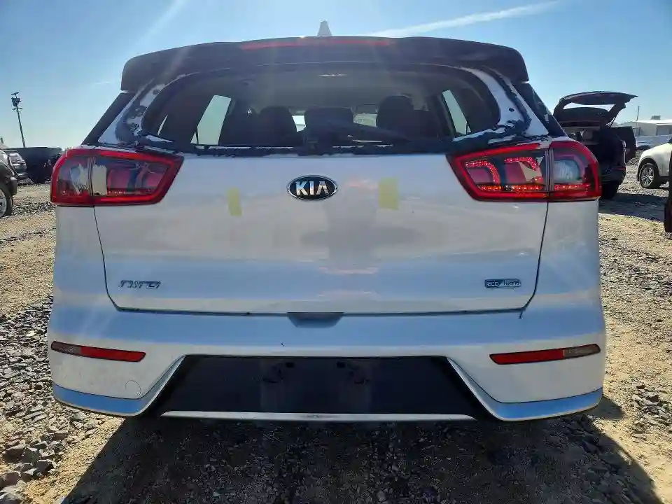 KNDCB3LC8K5302026 2019 KIA NIRO-5
