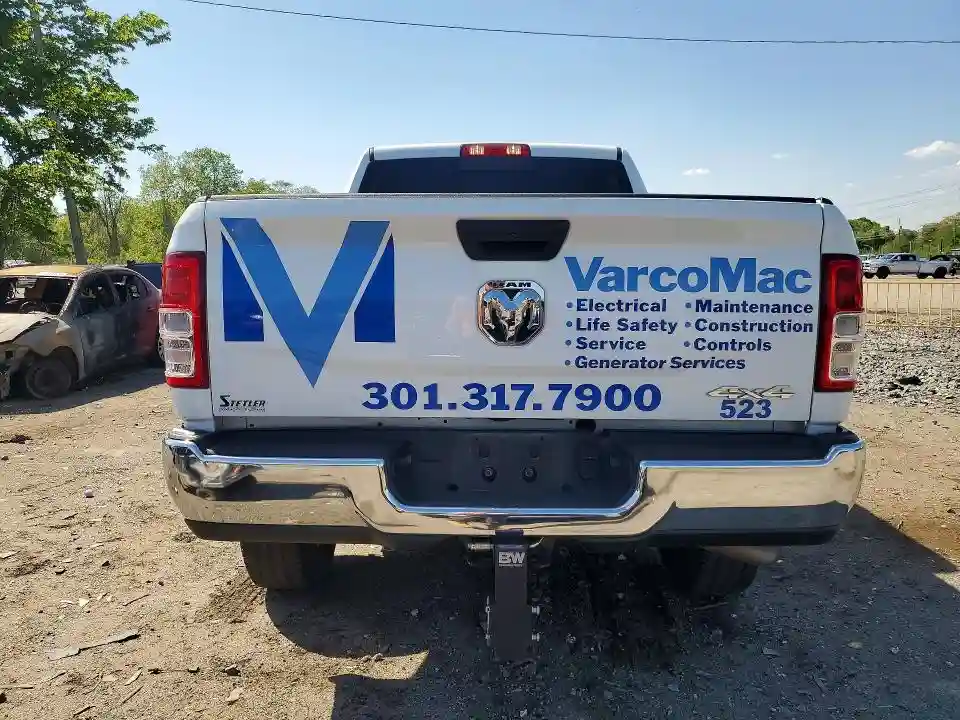 3C6UR5CL6RG209463 2024 RAM 2500-5