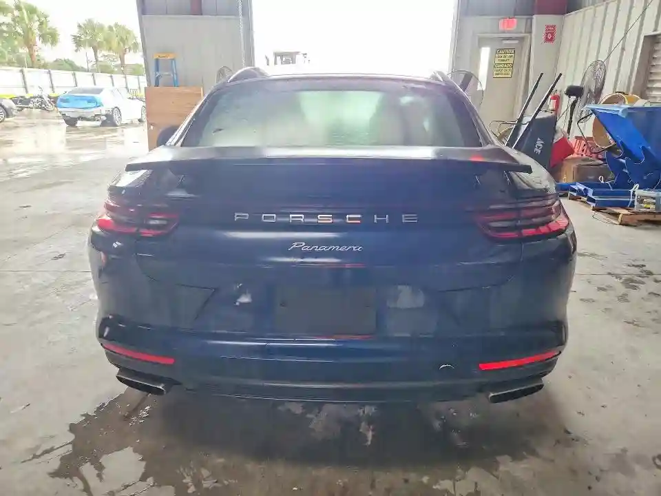 WP0AA2A72JL100755 2018 PORSCHE PANAMERA-5