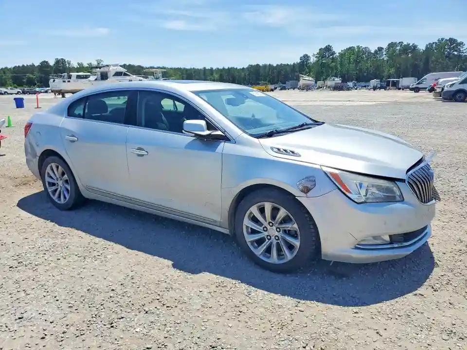 1G4GB5G30GF223745 2016 BUICK LACROSSE-3