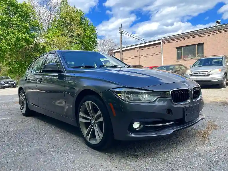 WBA8D9G58JNU71313 2018 BMW 3 SERIES-0