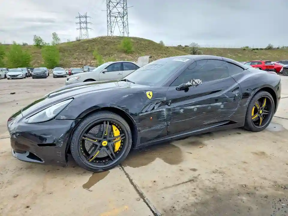 ZFF65LJA1B0179898 2011 FERRARI CALIFORNIA-0