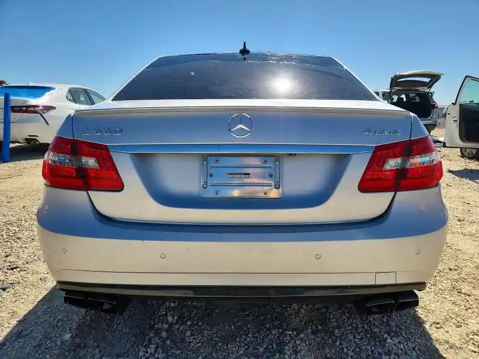 WDDHF9AB6BA424596 2011 MERCEDES-BENZ E-CLASS-5