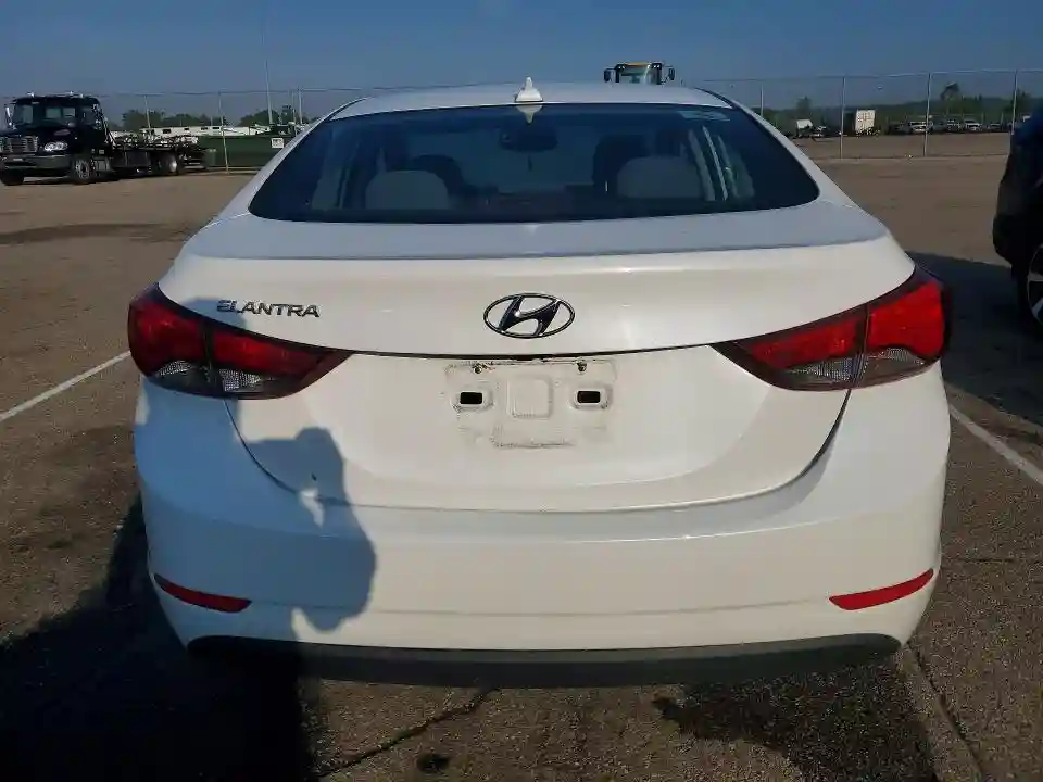5NPDH4AE7GH680164 2016 HYUNDAI ELANTRA-5