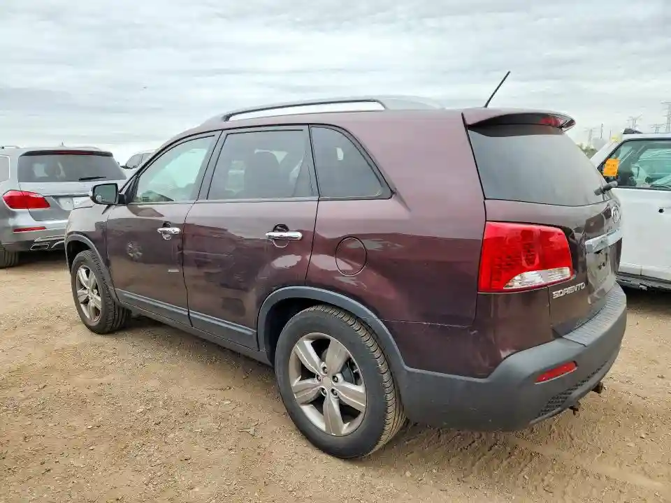 5XYKU4A26CG268070 2012 KIA SORENTO-1