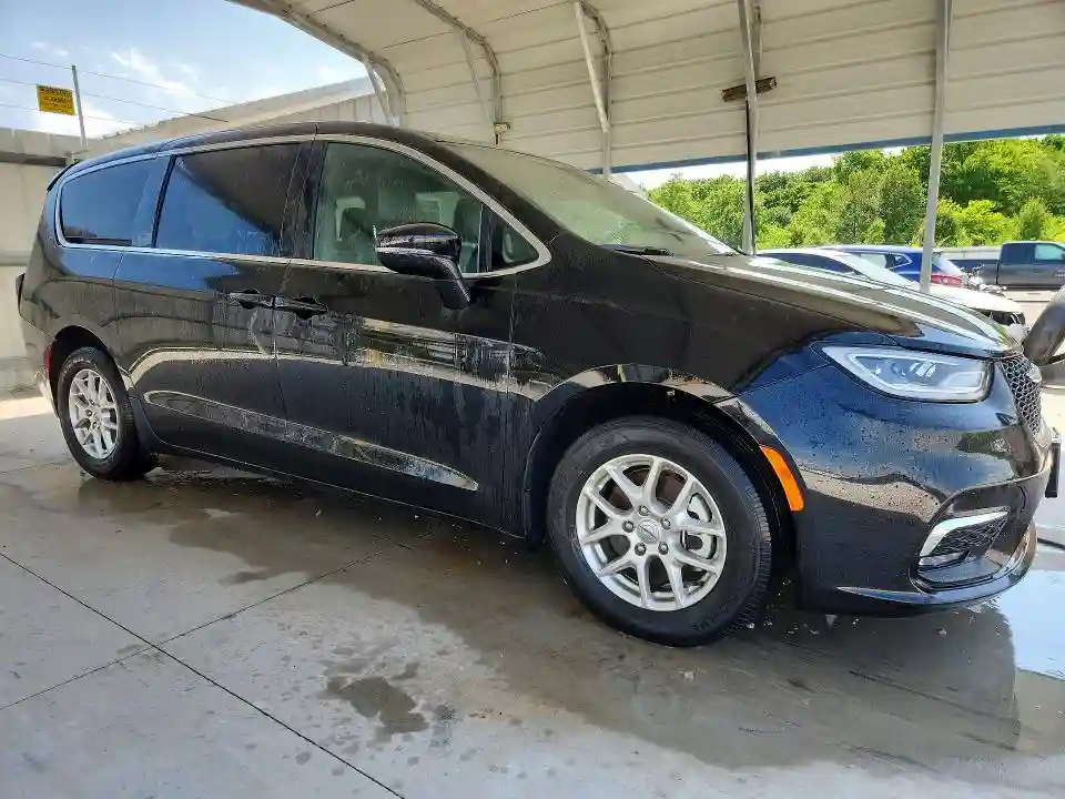 2C4RC1BG7SR554479 2025 CHRYSLER PACIFICA-3