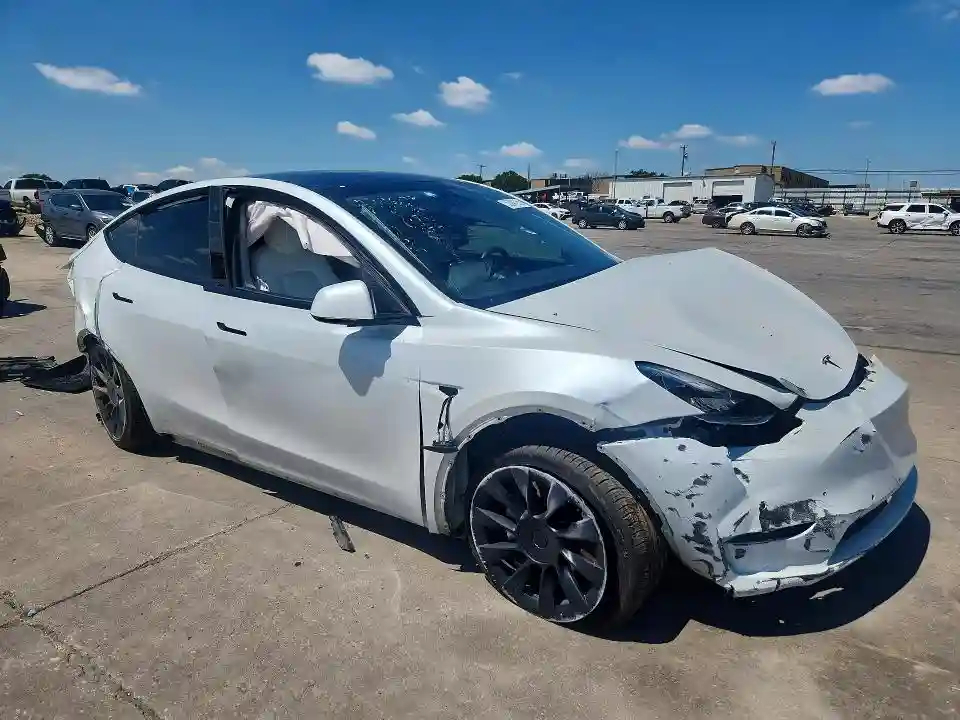 5YJYGDEE6LF014498 2020 TESLA MODEL Y-3