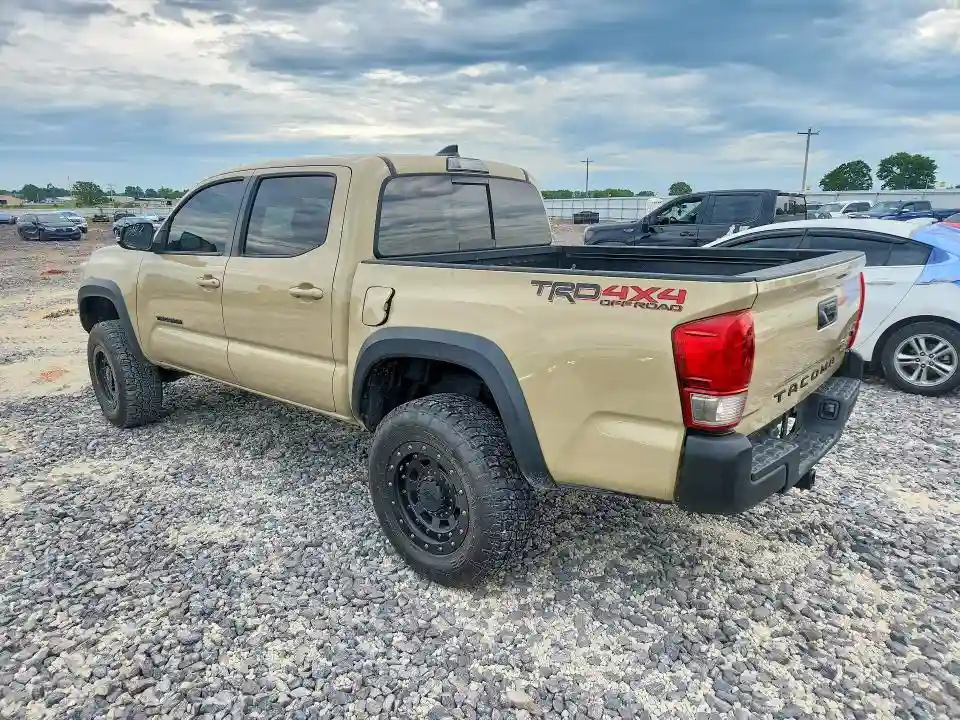 5TFCZ5AN8HX112056 2017 TOYOTA TACOMA-1