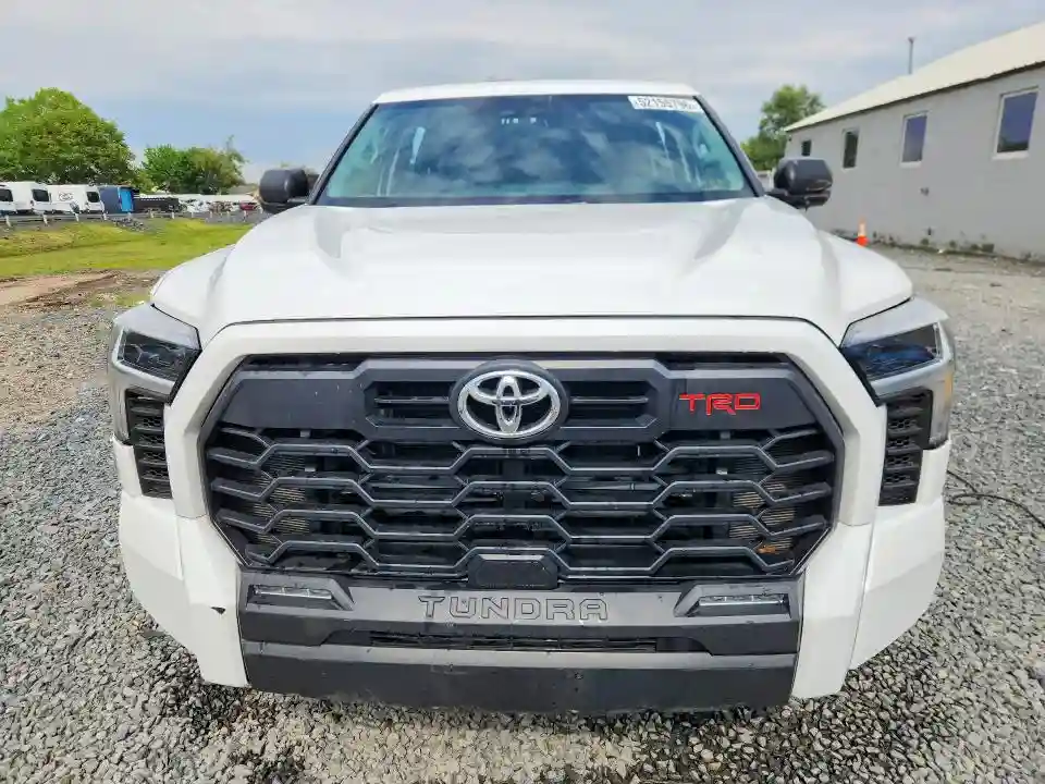 5TFLA5DB8RX181887 2024 TOYOTA TUNDRA-4