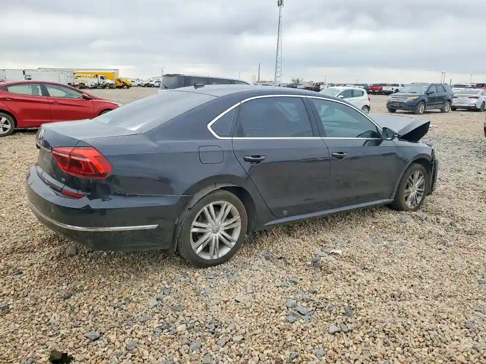 1VWBA7A3XJC051039 2018 VOLKSWAGEN PASSAT SE-2