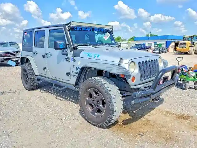 1J4BA3H17BL582713 2011 JEEP WRANGLER-3