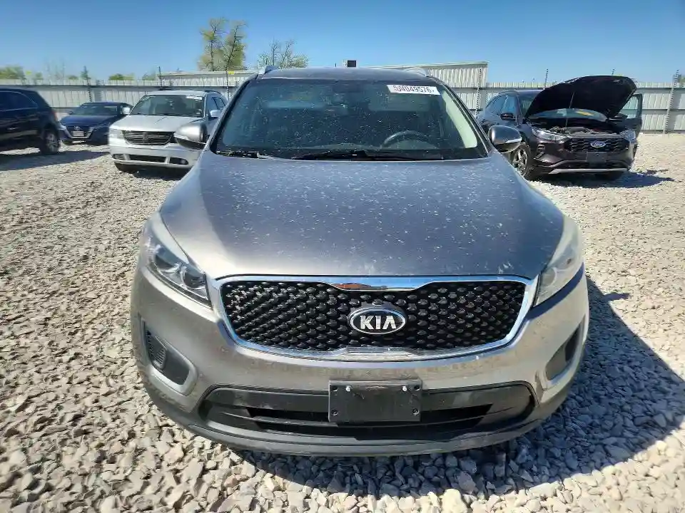 5XYPGDA51GG093885 2016 KIA SORENTO-4