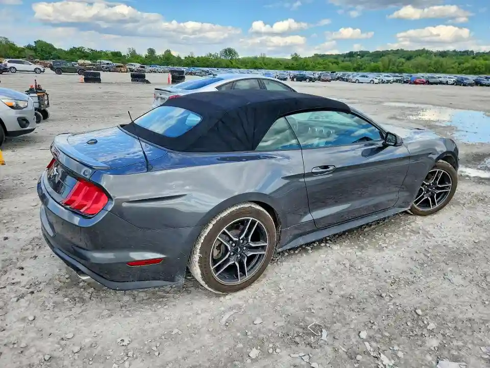 1FATP8UH1J5139443 2018 FORD MUSTANG-2