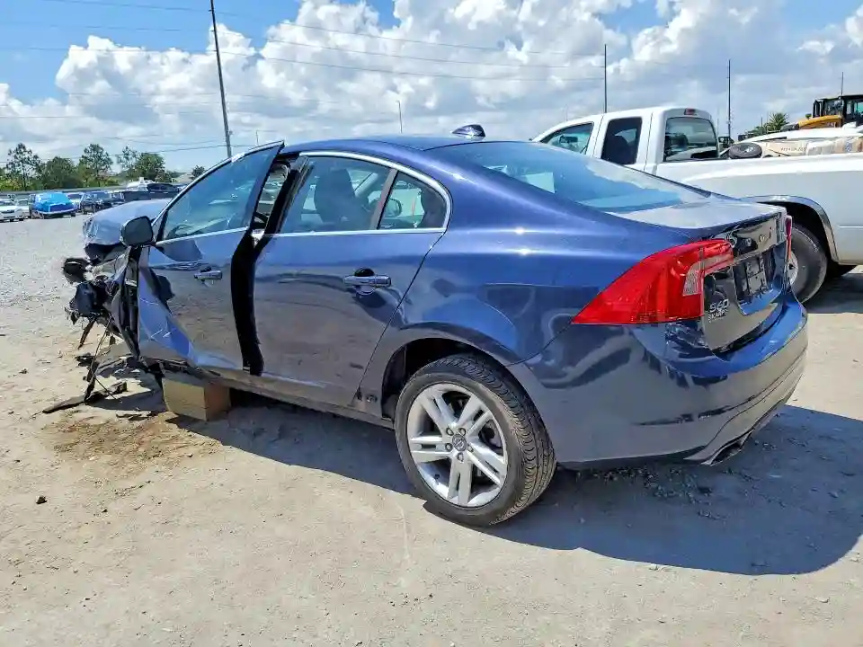 YV126MFC7F1312443 2015 VOLVO S60-1