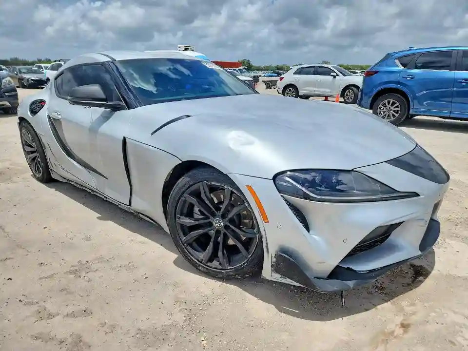 WZ1DB2C09NW049433 2022 TOYOTA GR SUPRA 2-3