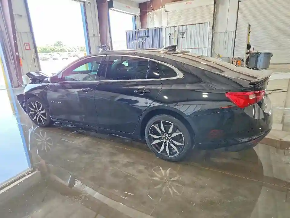 1G1ZD5ST2JF258043 2018 CHEVROLET MALIBU-1