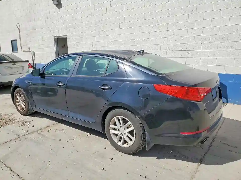 KNAGM4A76D5304672 2013 KIA OPTIMA-1
