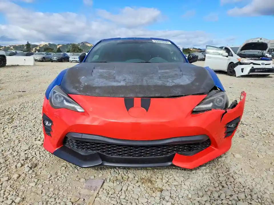 JF1ZNAA16H8708780 2017 TOYOTA 86-4