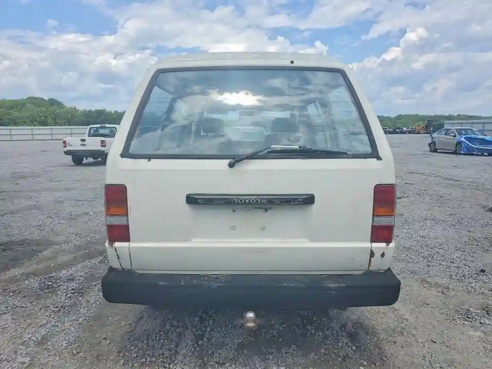 JT4YR29V9G5029268 1986 TOYOTA ALL OTHER-5