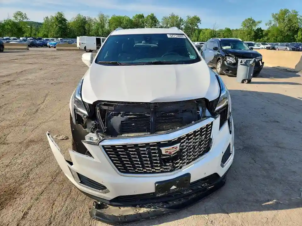 1GYKNBR40PZ152968 2023 CADILLAC XT5-4