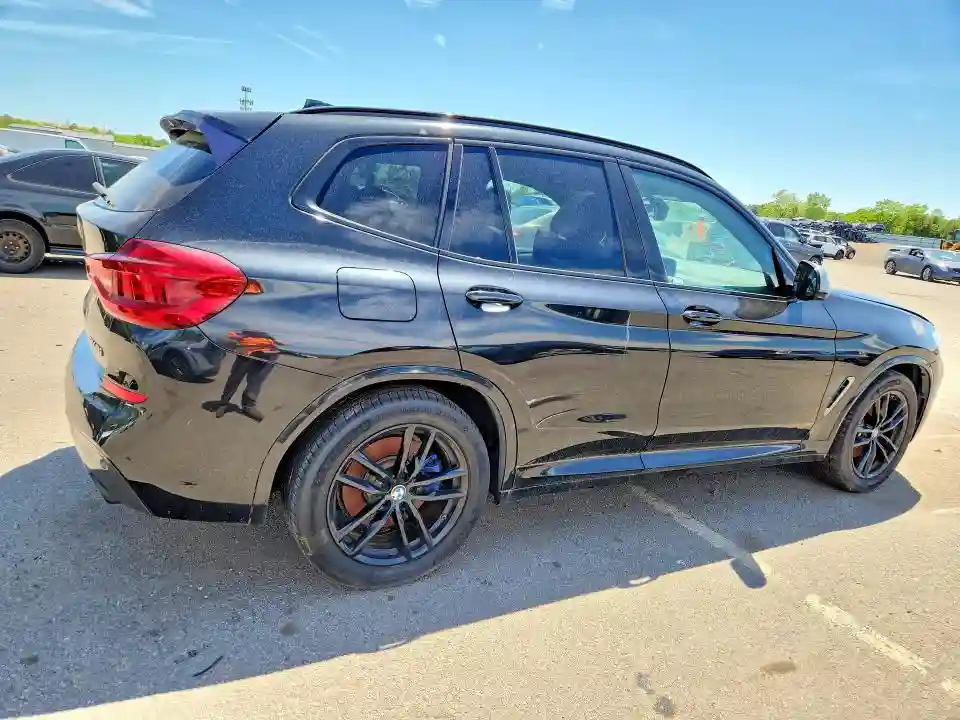 5UXTS3C59J0Z00153 2018 BMW X3-2