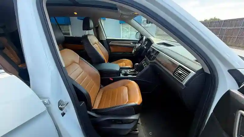 1V2NR2CA3KC521144 2019 VOLKSWAGEN ATLAS-4